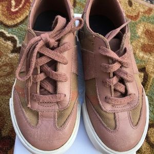 Girls Burberry shoes